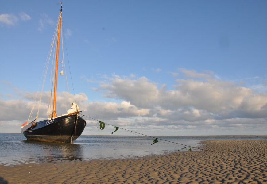 Zeilen op de Waddenzee